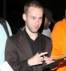 Nom du fichier : Dominic Monaghan at art gallery in Hollywood3.jpg
Poids du fichier : 141Ko
Dimensions : 966x1020
Ajouté le : Mar 17, 2008 Dominic Monaghan at art gallery in Hollywood3.jpg